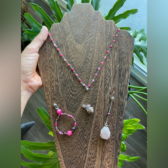 Necklace with 3 Pendants - Picture 5 of 11